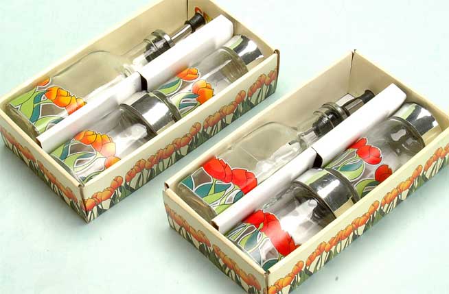 Oil and vinegar set with metal lid
  
   
     
    