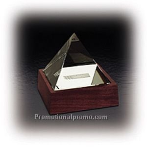 Pyramid - Medium with Base