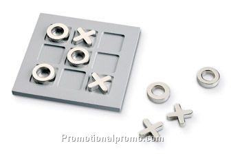 ARCO Tic Tac Toe game