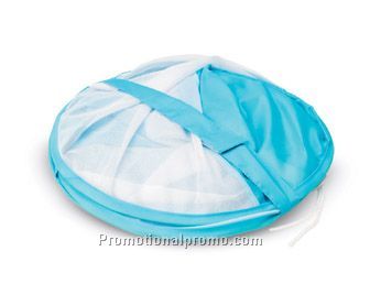 Beach mat with shelter