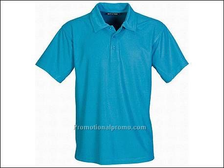 Cool Fit Polo. Kraag in dezelfde stof...