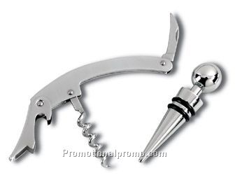 Wine set in black gift box