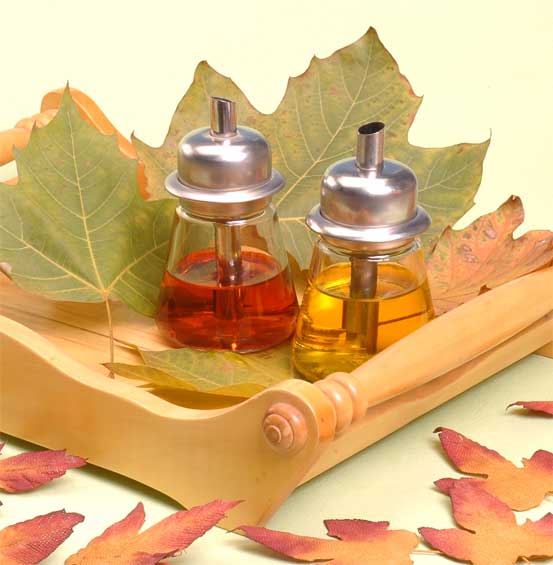 cruet with metal lid
  
   
     
    