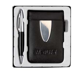 Medallion Jotter Pad  & Titan Pen Gift Set