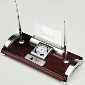 QUERCIA I Executive Desk set w/2 pens, clock and Bus. Card holder