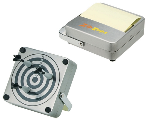 Steel Target & Note Pad Dispenser with 3 Darts