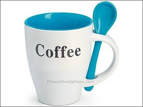Koffiemok met lepel