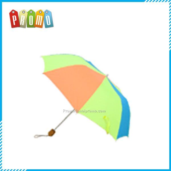 2 folded Umbrella