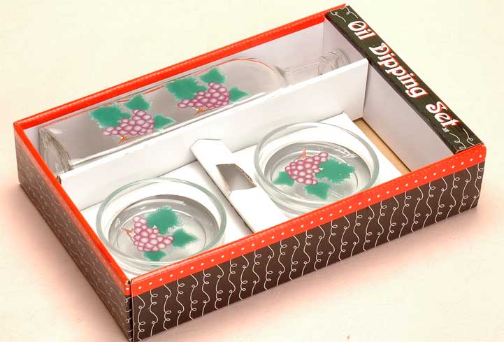 serving pieces with decal in display tray
  
   
     
    