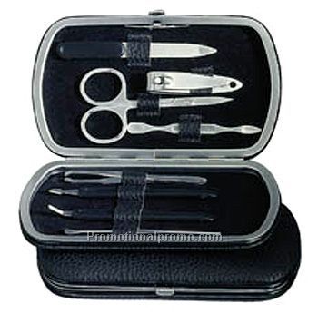 8 PIECE MANICURE SET