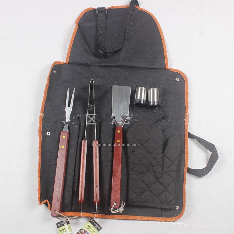 WTS BBQ apron cutlery and glove