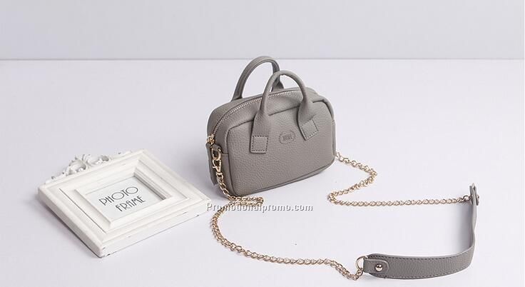 small square bag with chain
