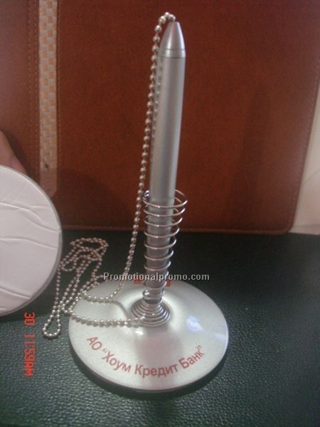 Metal chain table counter pen