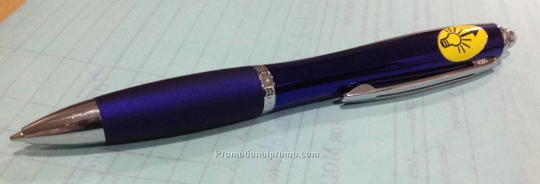 Promotional ballpen with torch