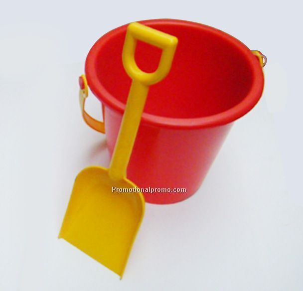 Personalized Beach Pail