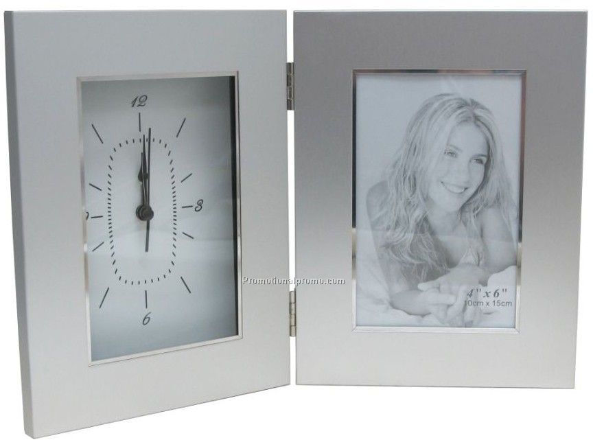 Aluminum clock with frame
