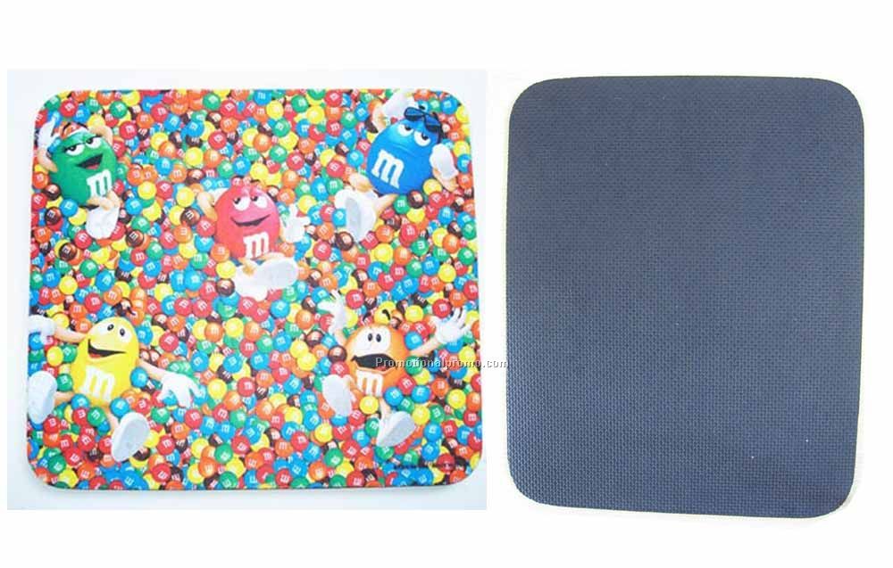 Neoprene mouse pad with non-skid base