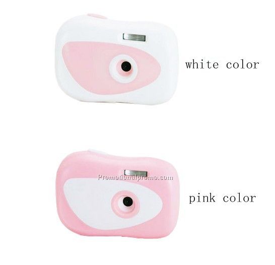 Digital camera built in flash for night time photography