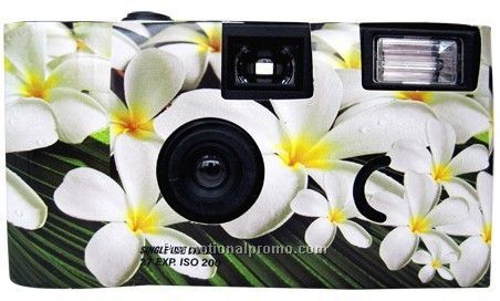 Disposable camera with flash/12 films