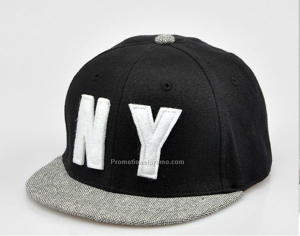 Classic black snapback with special peak