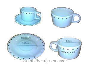 Cup and saucer sets