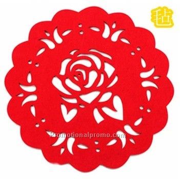 Felt coaster with different size