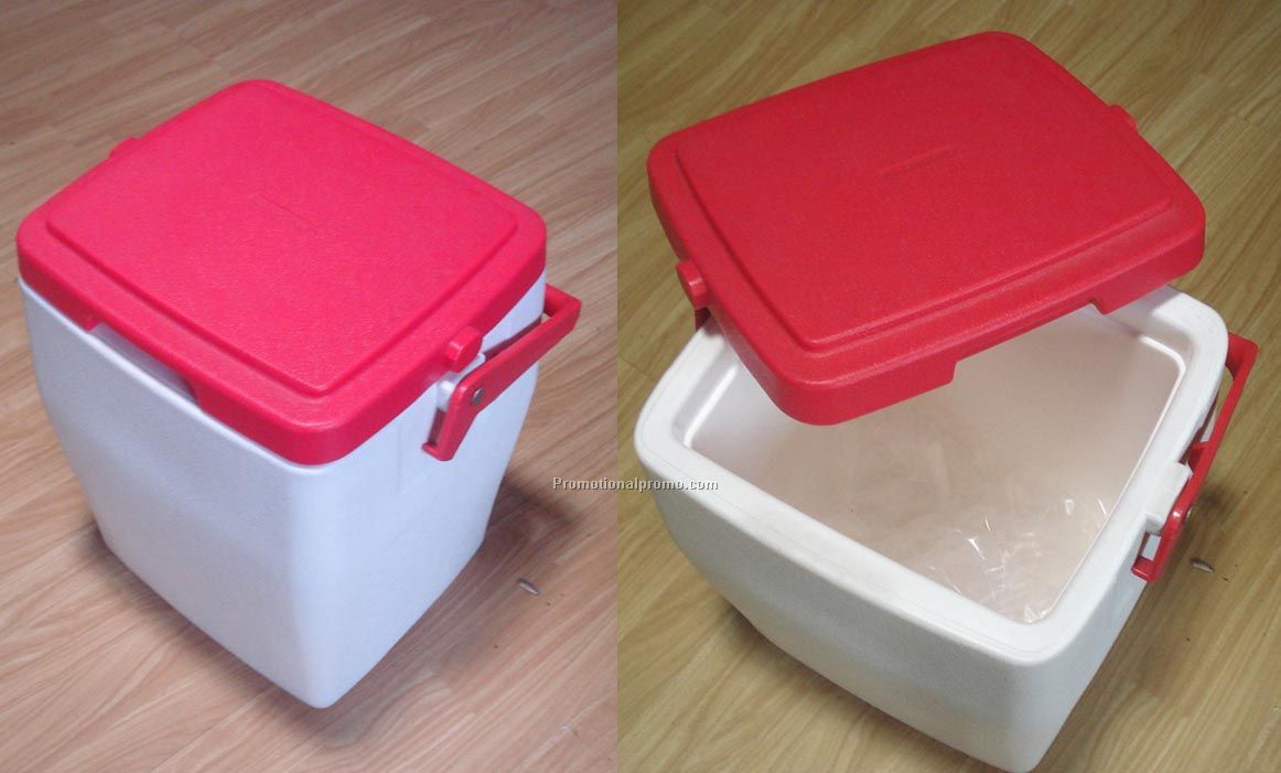 Cube shape cooler box