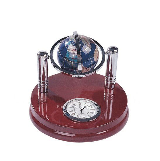 Crystal globe with clock