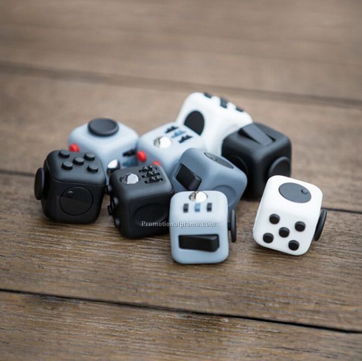 High Quality Rubberized Plastic Cube Dice Anti-anxiety And Depression Fidget Cube For Children And Adults
