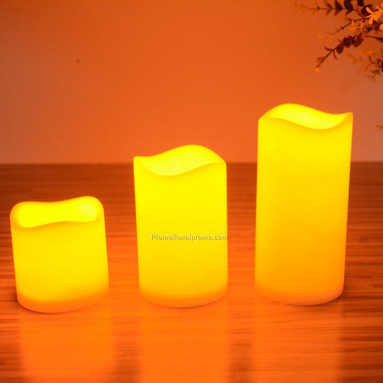 Electric battery operated moving wick flameless led candle
