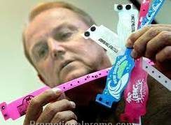 Throwaway type RFID PVC bracelet