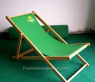 Folding wooden Frame Beach Recliner