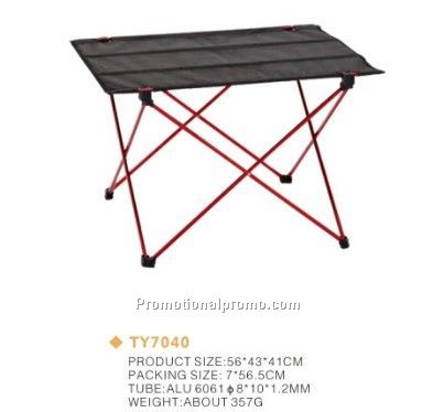 Outdoor camping foldable table
