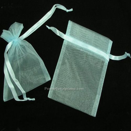 Small drawstring organza gift bag