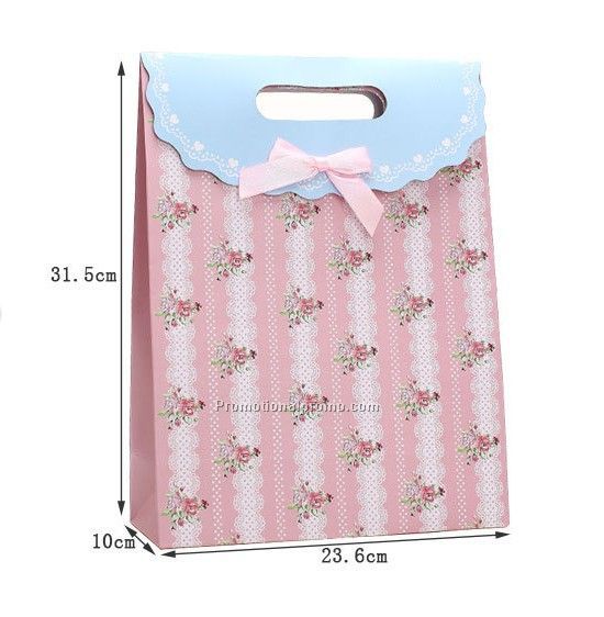 Pink Lace Hook&Loop Gift Bag