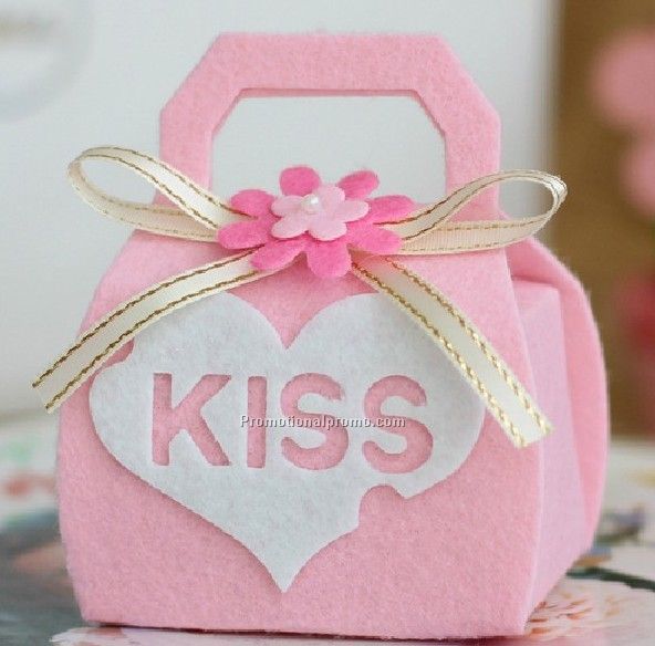 Non-Woven Kiss Candy Box
