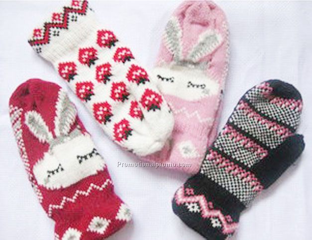 Cotton linter mittens with finished cuff