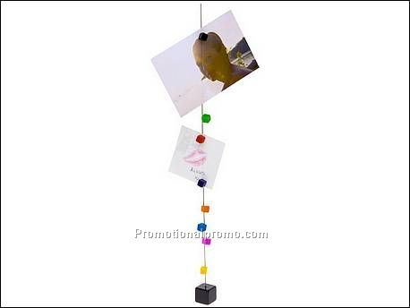 Hanging card/photo holder Cube