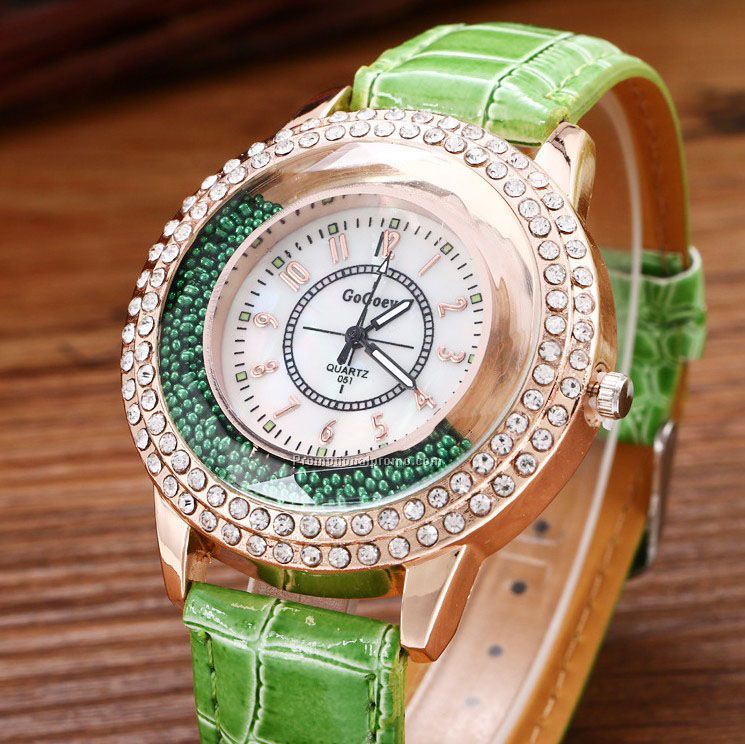Luxury Fashion Quicksand Quartz Women Watch, Rhinestone Bracelet Wrist watch