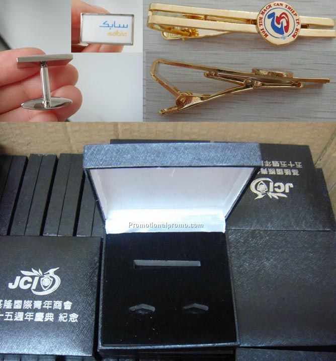 Cuff links and tie clips with gift box