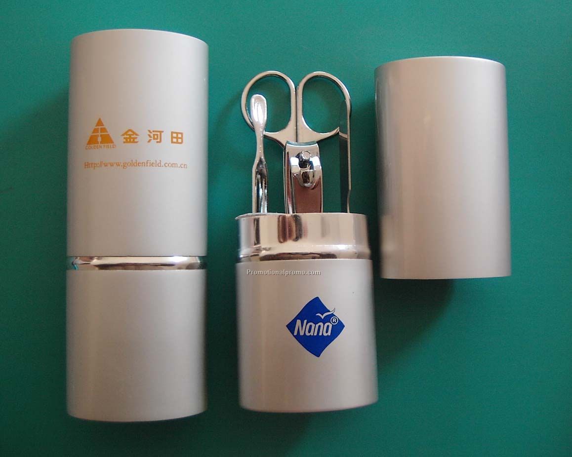 Manicure set in tube