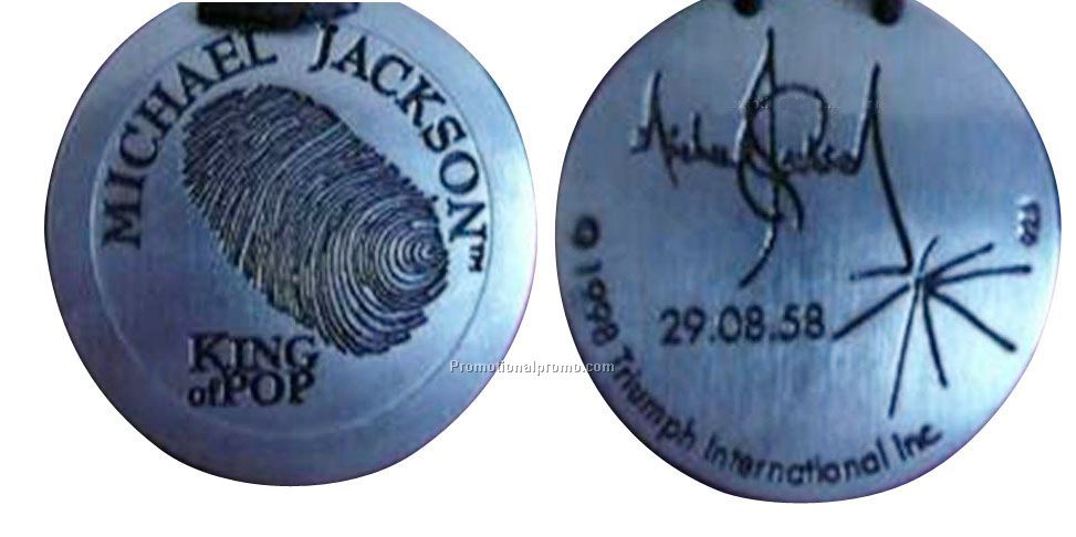 Customized metal pendant