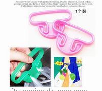 Handy Handle/Shopping Bag Helper