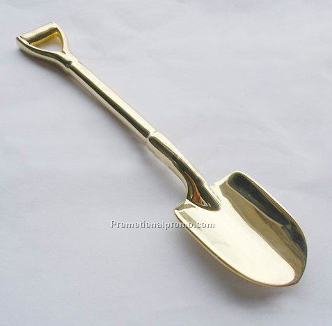Kirsite small golden shovel