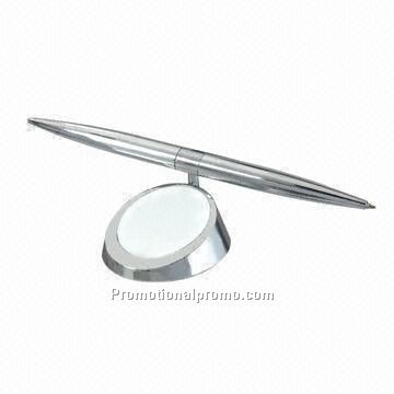 Plastic Rotating Pen