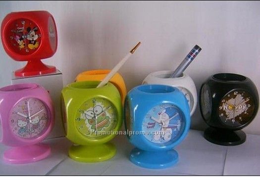 Clock pen holder