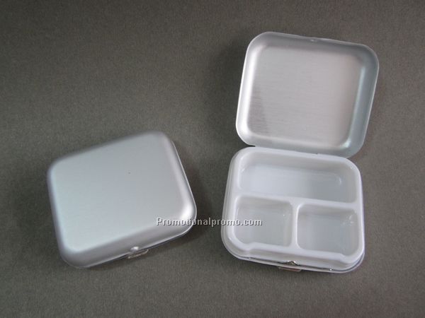 Portable aluminium pill box