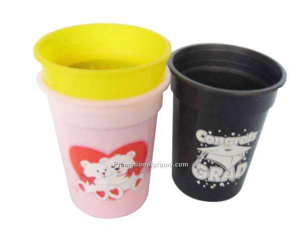Plastic cup