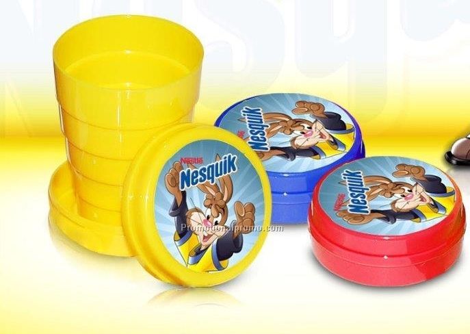 Plastic collapsible cup