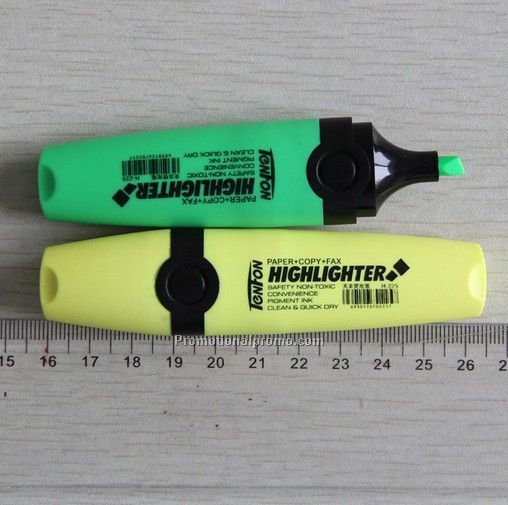 Multifunctional maker pen, nite writer pen